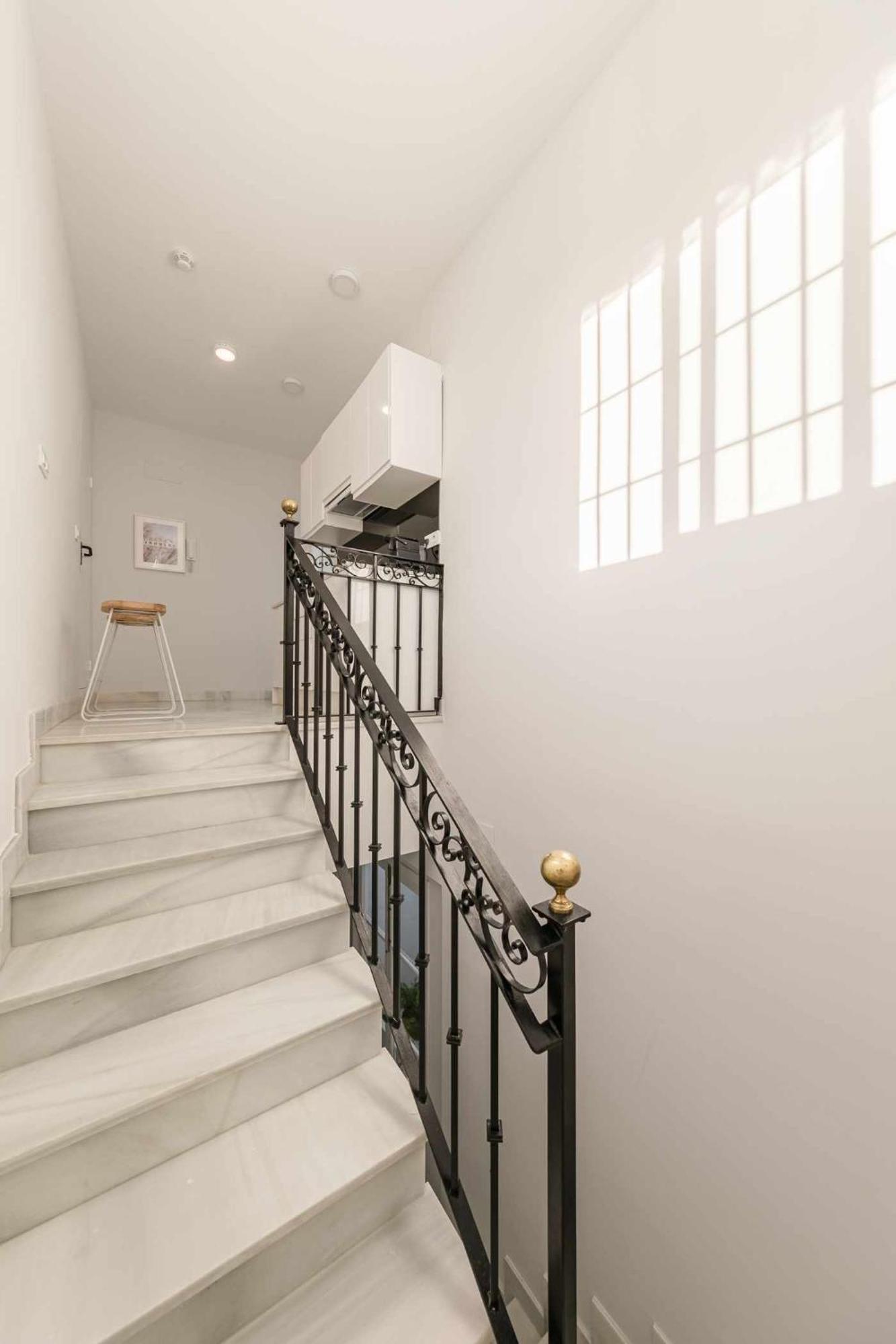 Isg Apartments Cuna 塞维利亚 外观 照片