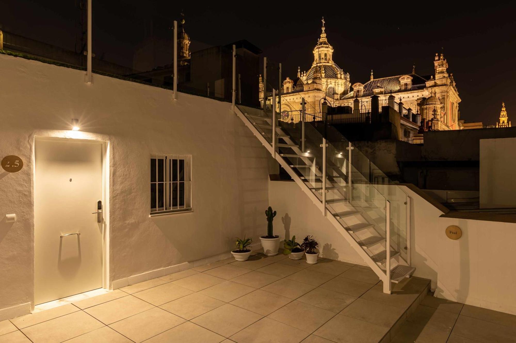 Isg Apartments Cuna 塞维利亚 外观 照片